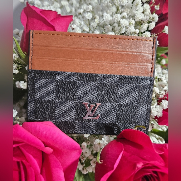 NW Credit Card & Bill Holder - Picture 3 of 14